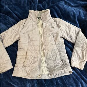 women’s north face puffer jacket